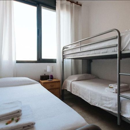 The Best Hostelito! Free Parking Севілья Екстер'єр фото