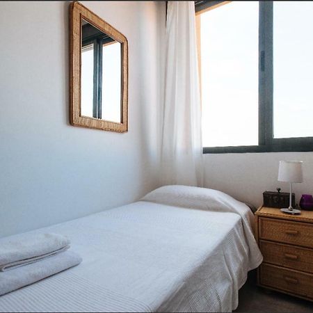 The Best Hostelito! Free Parking Севілья Екстер'єр фото