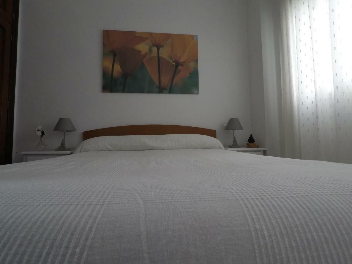 The Best Hostelito! Free Parking Севілья Екстер'єр фото