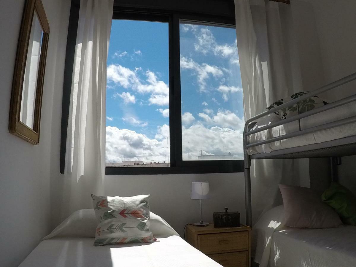 The Best Hostelito! Free Parking Севілья Екстер'єр фото