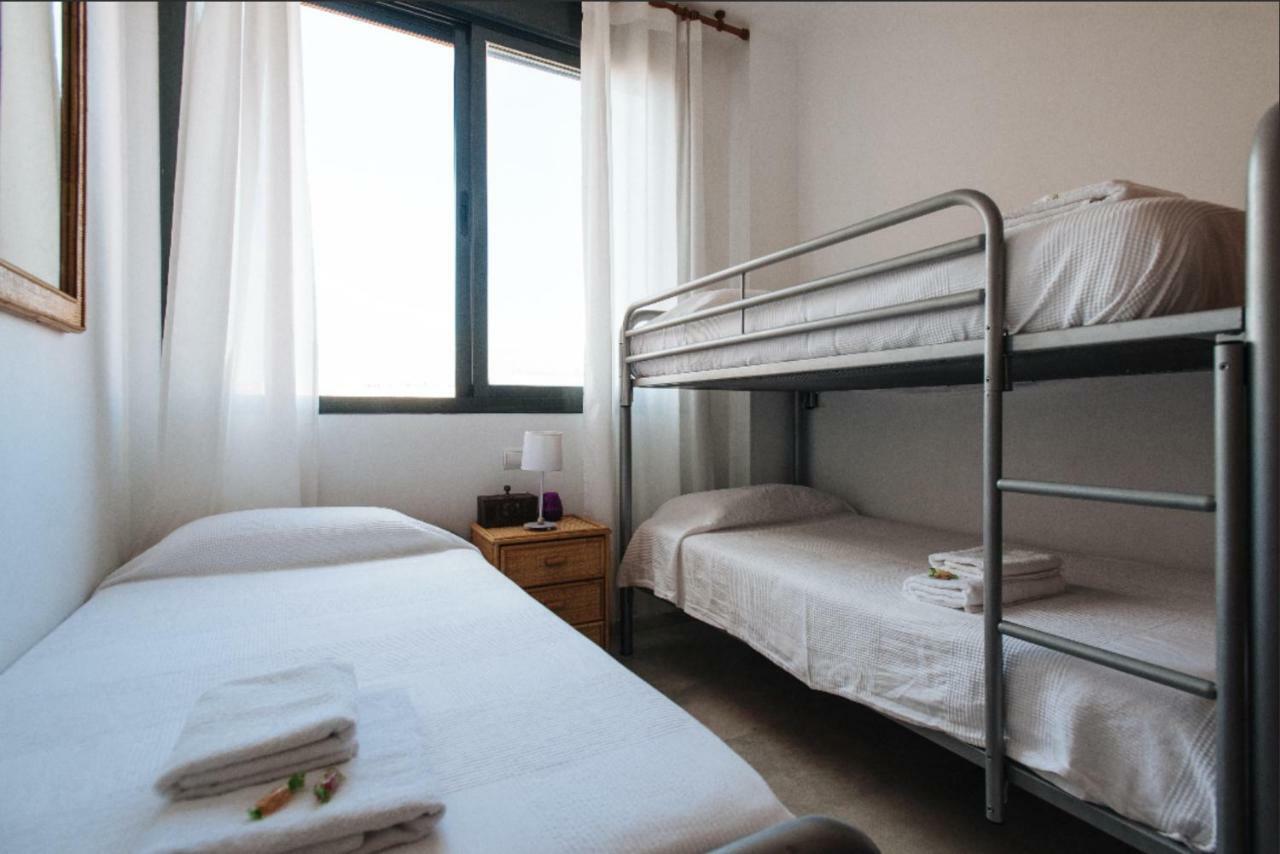The Best Hostelito! Free Parking Севілья Екстер'єр фото