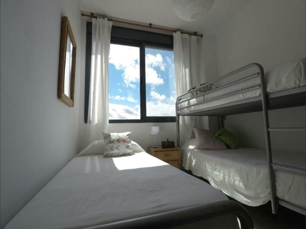 The Best Hostelito! Free Parking Севілья Екстер'єр фото